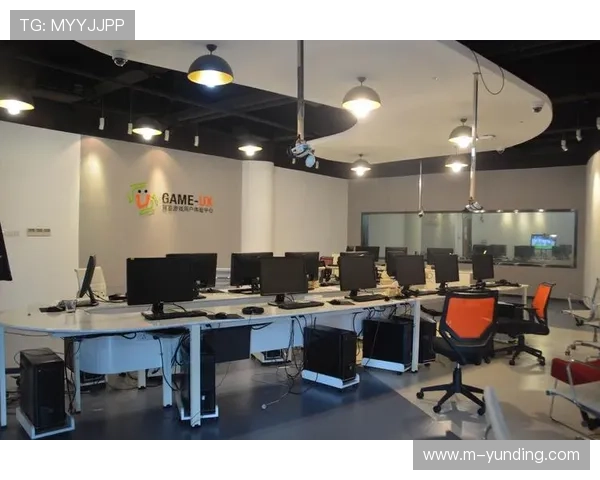 游戏与电子鸦片：探讨网络游戏对青少年的心理影响与应对策略